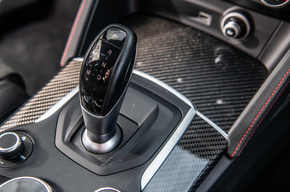 Alfa Romeo Stelvio Quadrifoglio 2019 road test review - gearstick