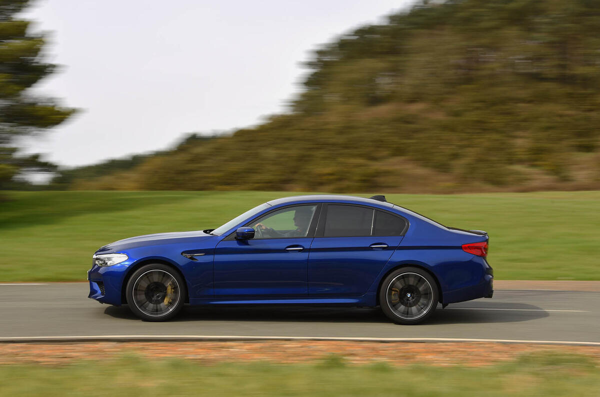 BMW M5 2018 review side