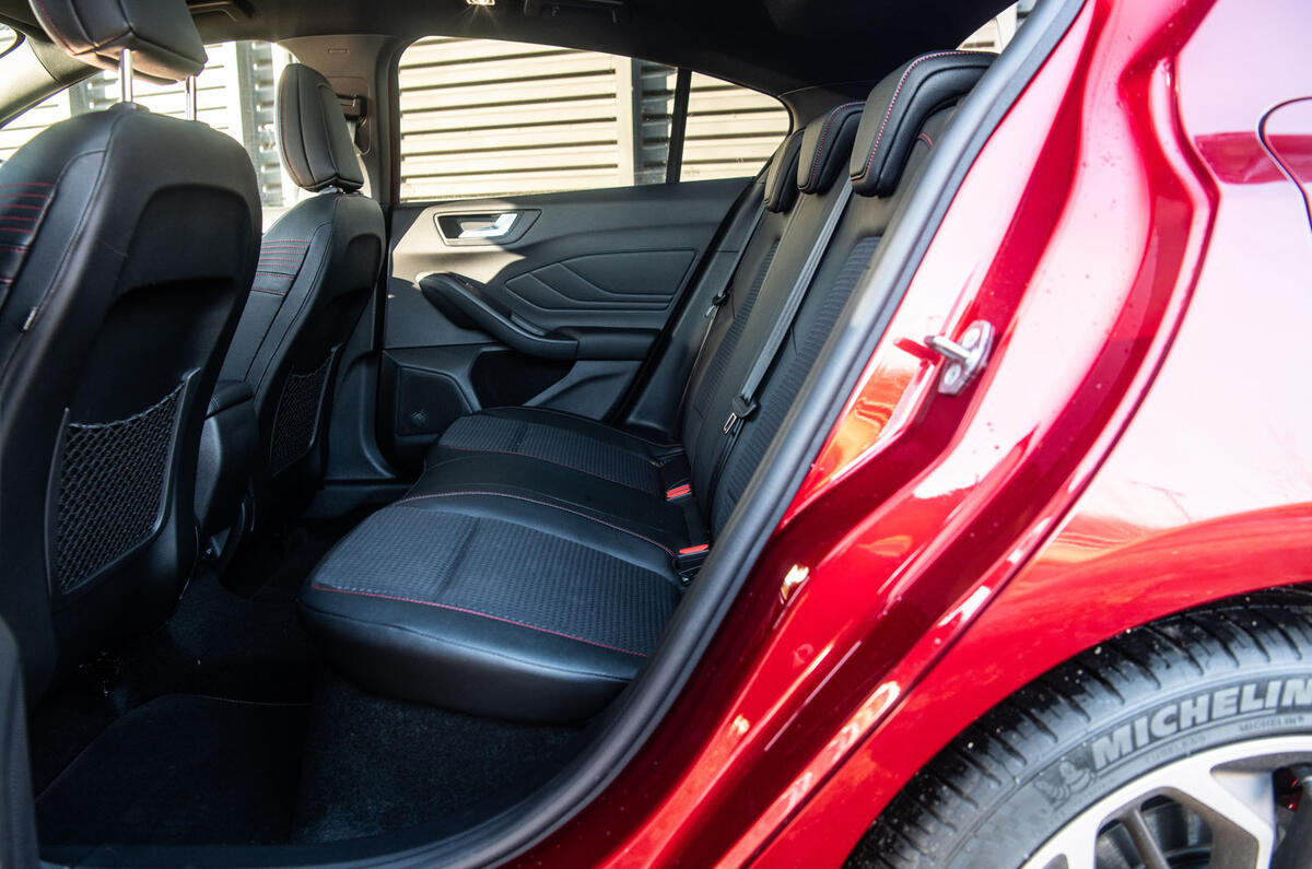 Ford Focus ST-line X 2019 road test review - rear seats