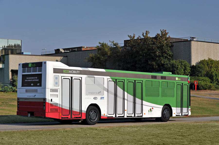 Pininfarina hybrid bus unveiled