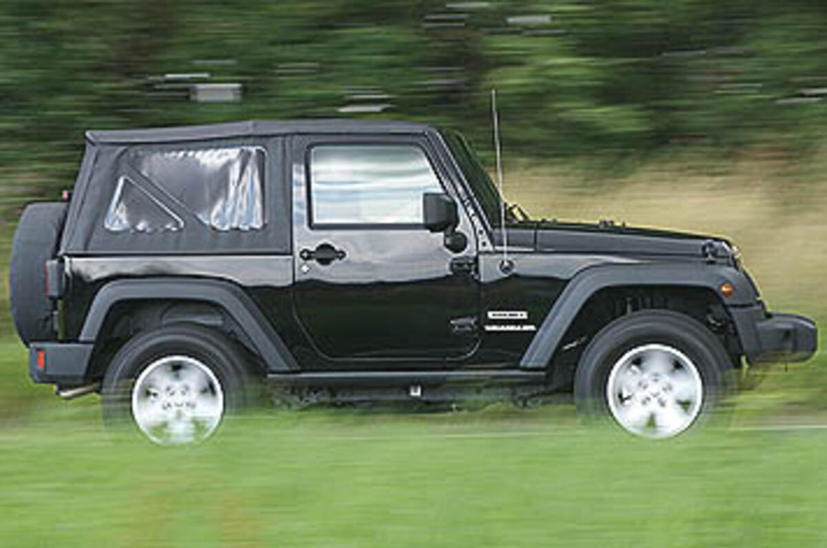 Jeep Wrangler  CRD Sport 4x4 | Autocar