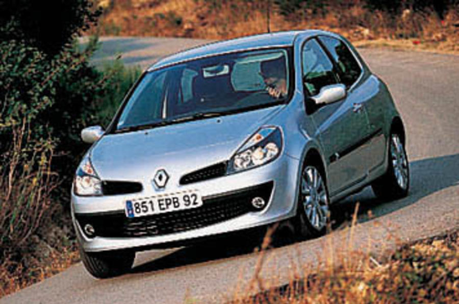 Renault Clio 1.5 dCi drive |