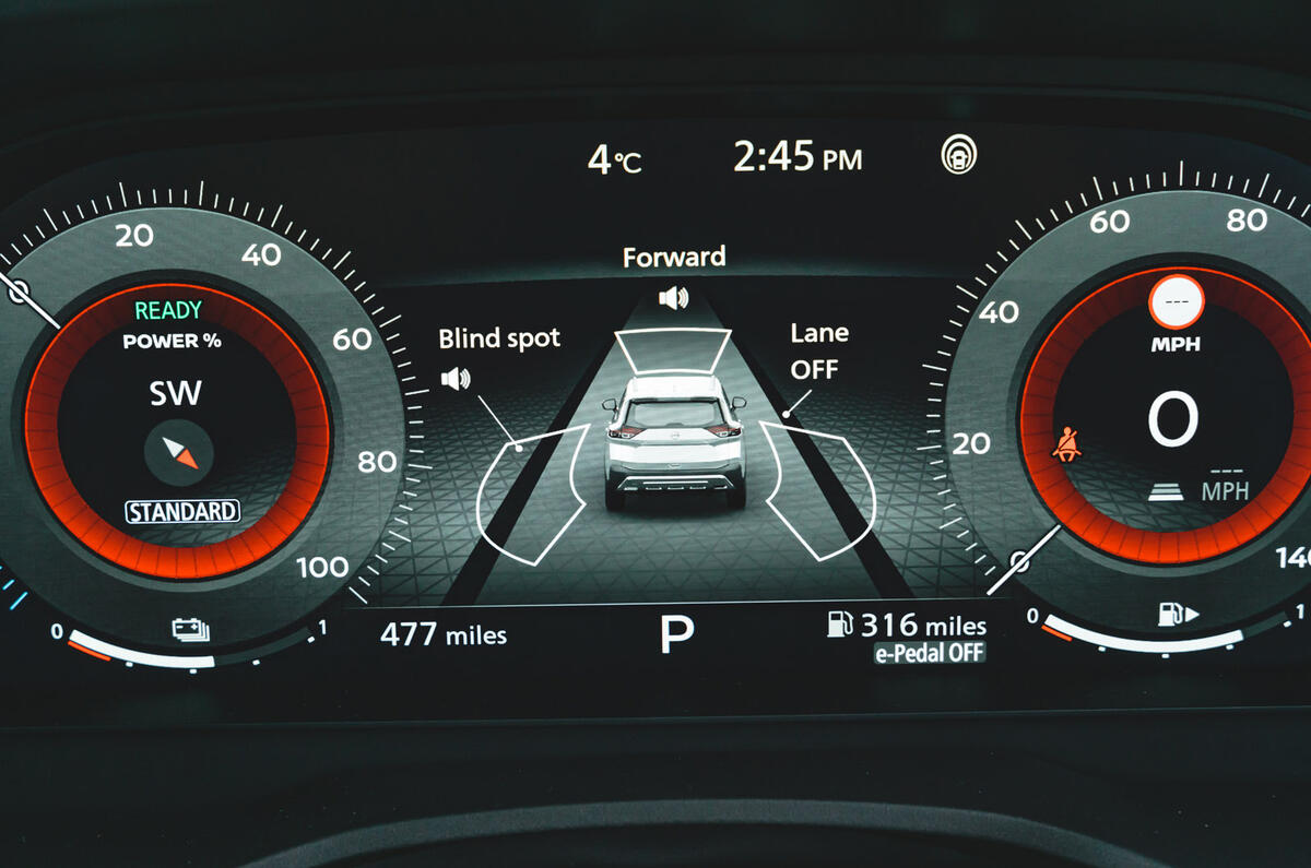 22 Nissan X Trail RT 2023 assisted driving
