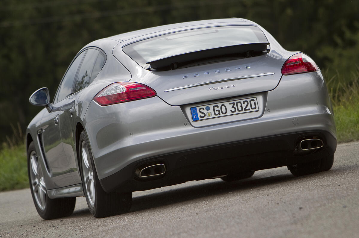 Porsche Panamera Diesel Autocar