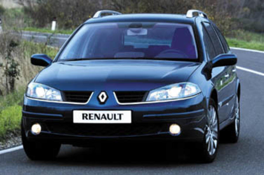 déficit Accesorios estudiar Renault Laguna 2.0T first drive | Autocar