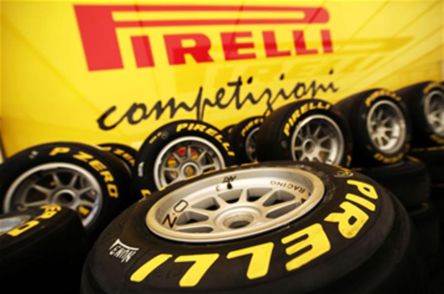 Pirelli wins F1 tyre supply deal
