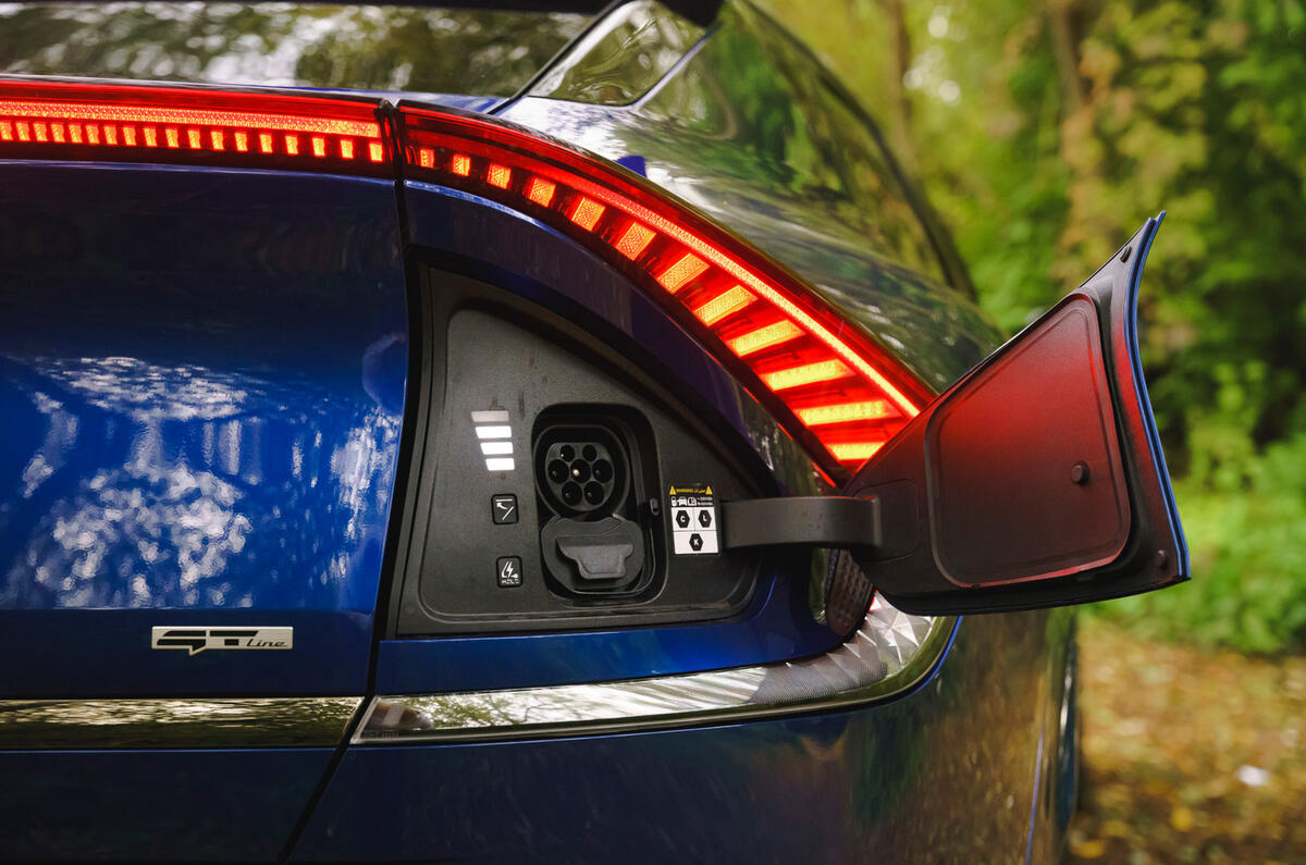 Kia EV6 Review 2024, Price & Specs Autocar