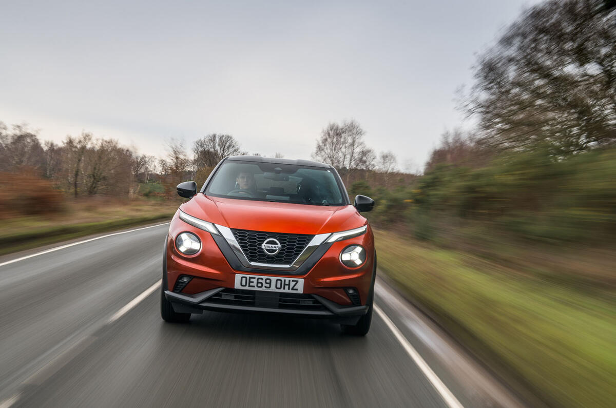 Nissan Juke 2020 road test review - on the road nose
