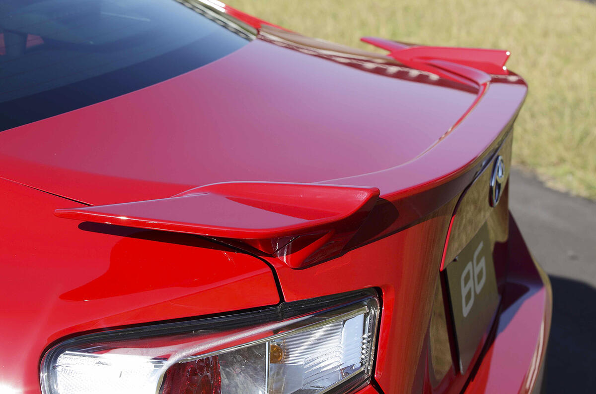 Toyota GT86 rear spoiler