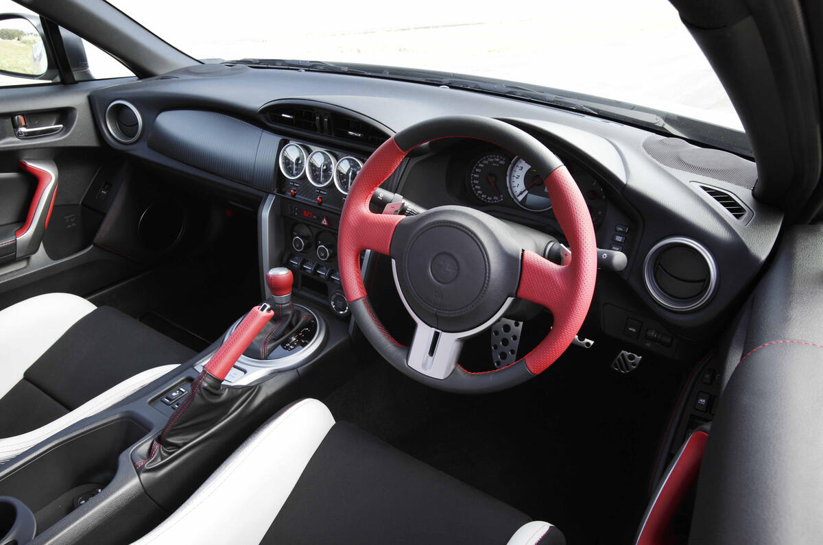 Toyota GT86 dashboard