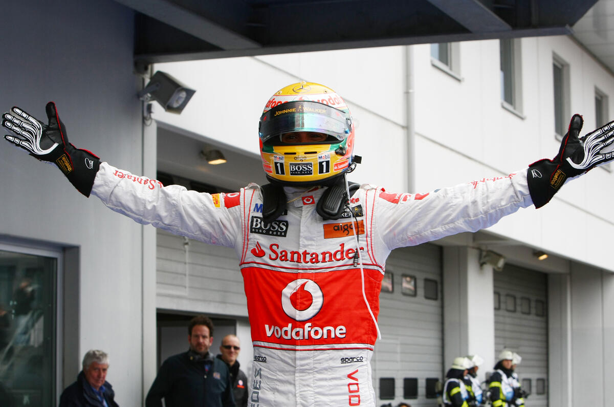 Lewis Hamilton wins in Germany