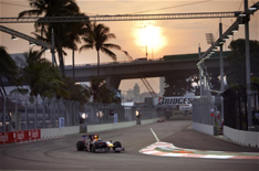 Vettel sets Singapore F1 pace