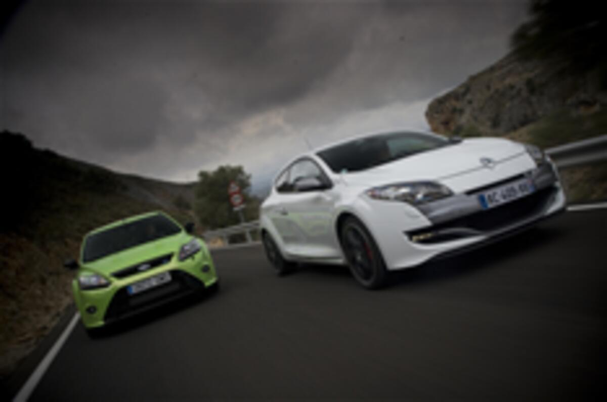 Megane 250 v Focus RS - picture special