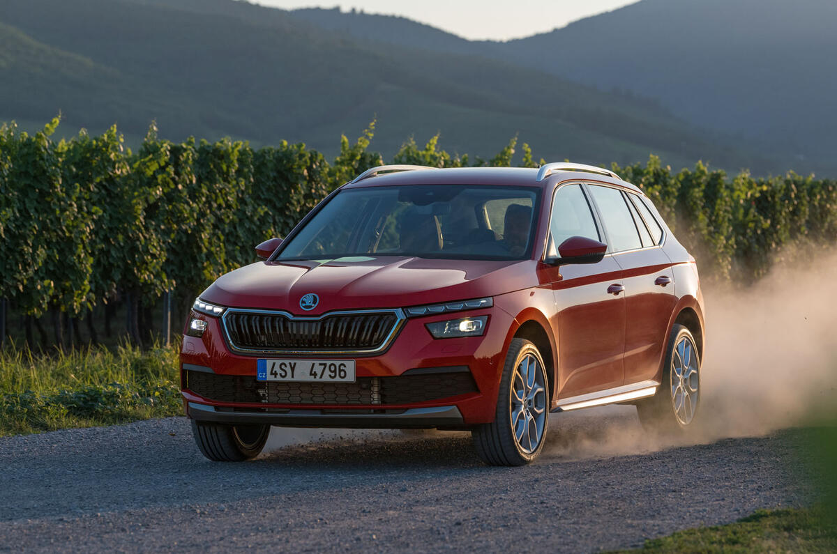 Skoda Kamiq 2019 road test review - dust