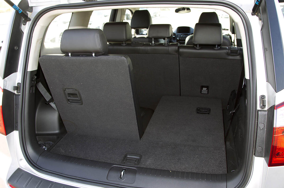 Chevrolet Orlando | Autocar Chevrolet Orlando | Autocar