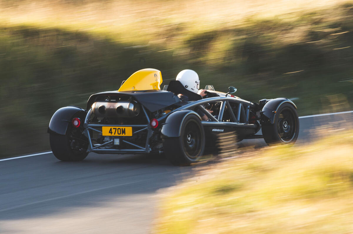 Ariel Atom 4 2019 essai routier - hero rear