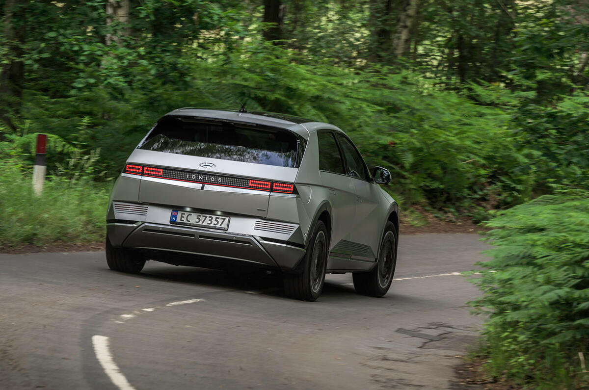 3 hyundai ioniq 5 2021 fd norway plates hero rear