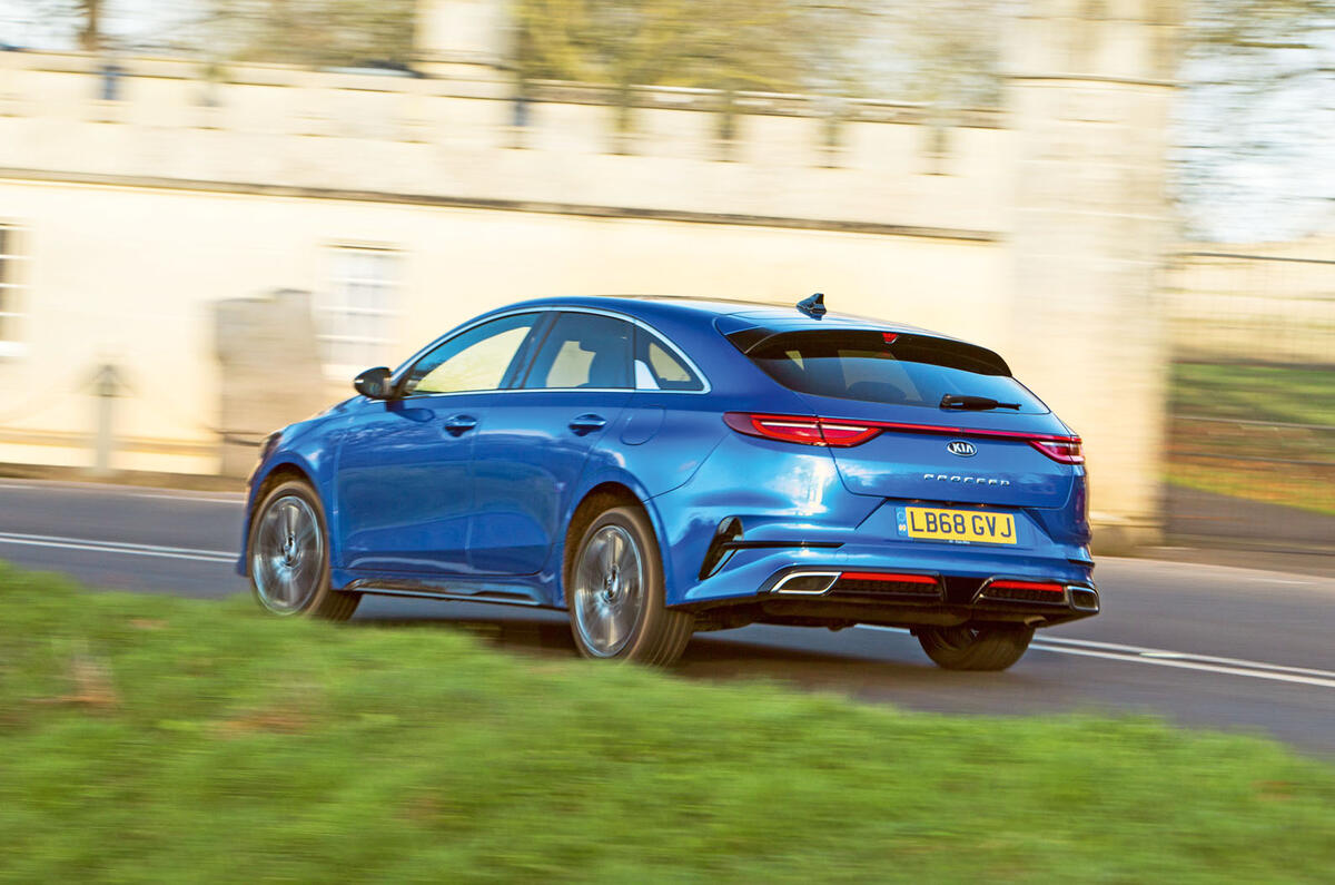 Kia Proceed GT-Line 2019 road test review - hero rear