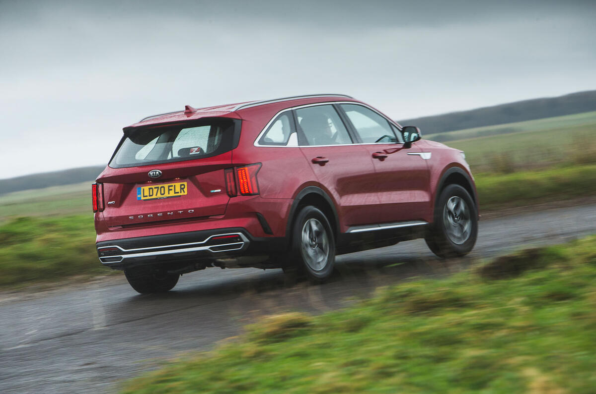 3 Kia Sorento 2021 test routier revue héros arrière