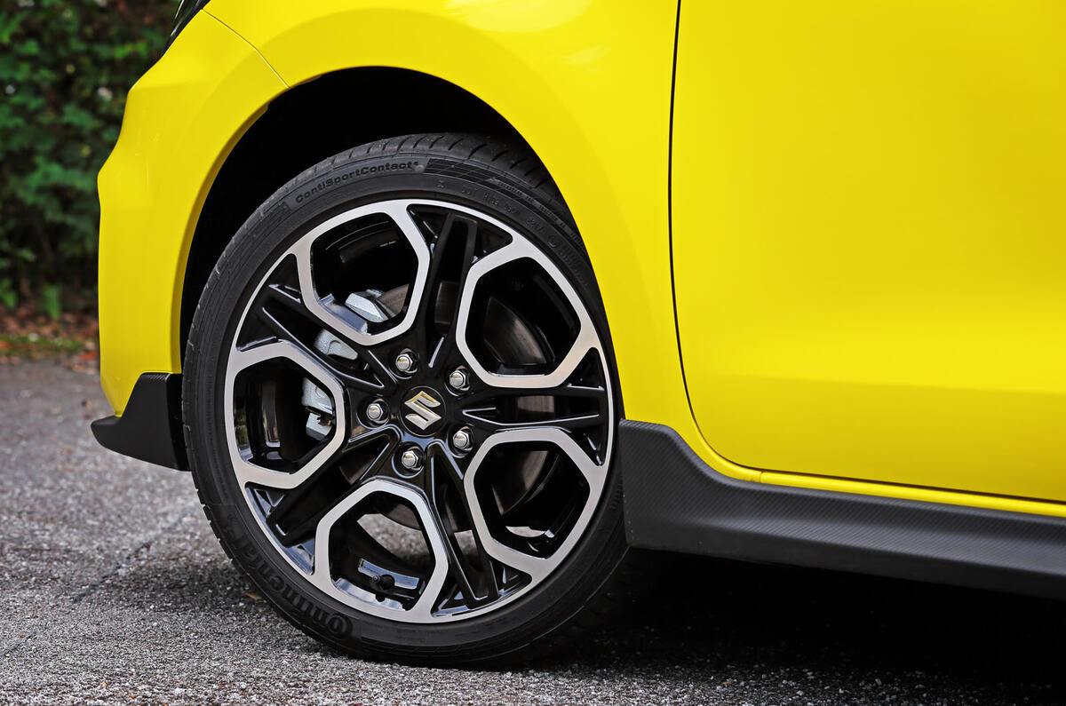 Suzuji Swift Sport Japan-spec review alloy wheels