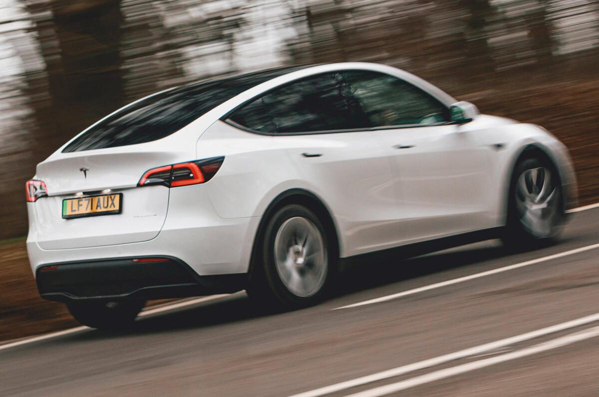 3 Tesla Model Y 2022 road test review tracking rear