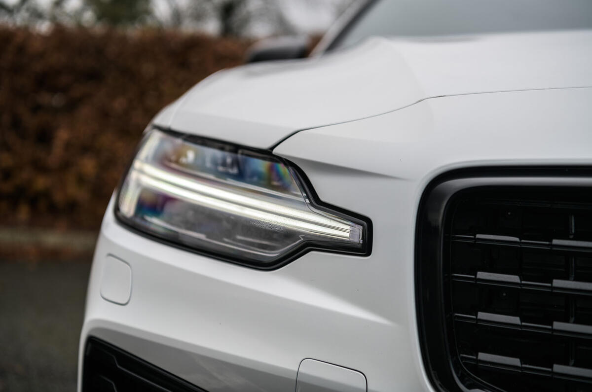 Volvo S60 Polestar Engineered 2020 road test review - headlights