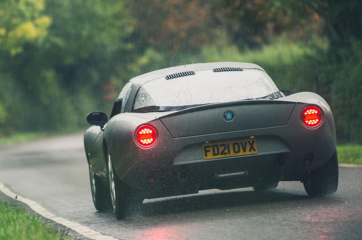 3 Wells Vertige 2021 first drive review hero rear