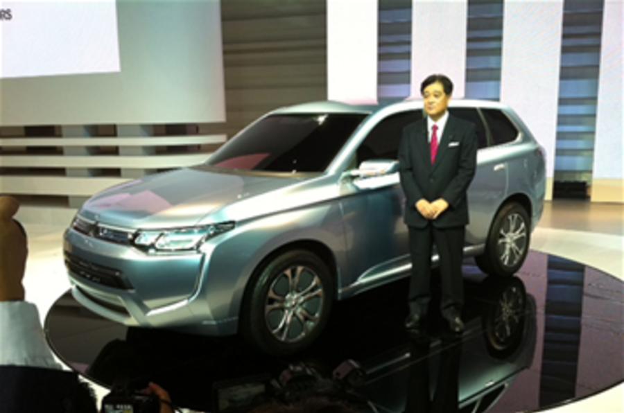 Mitsubishi boss sets CO2 target