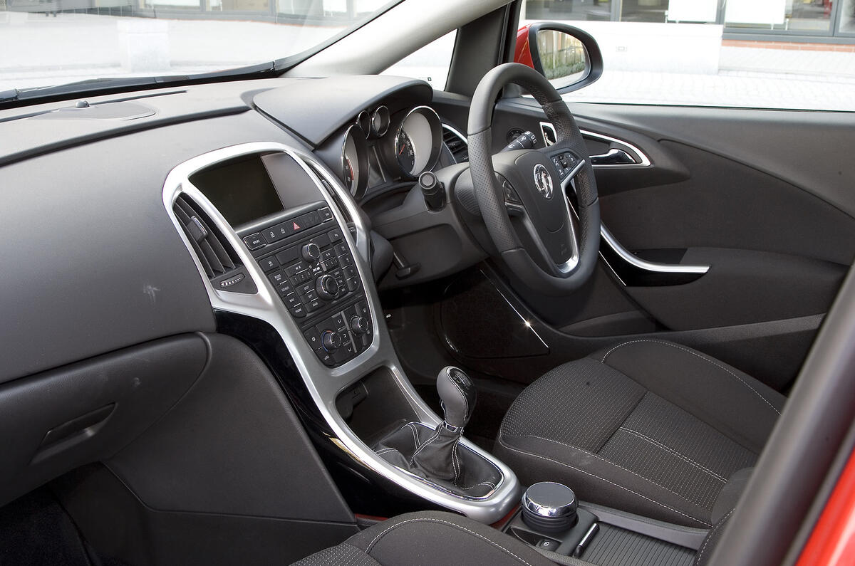 Vauxhall Astra 1.6 SE review | Autocar Vauxhall Astra 1.6 SE review | Autocar