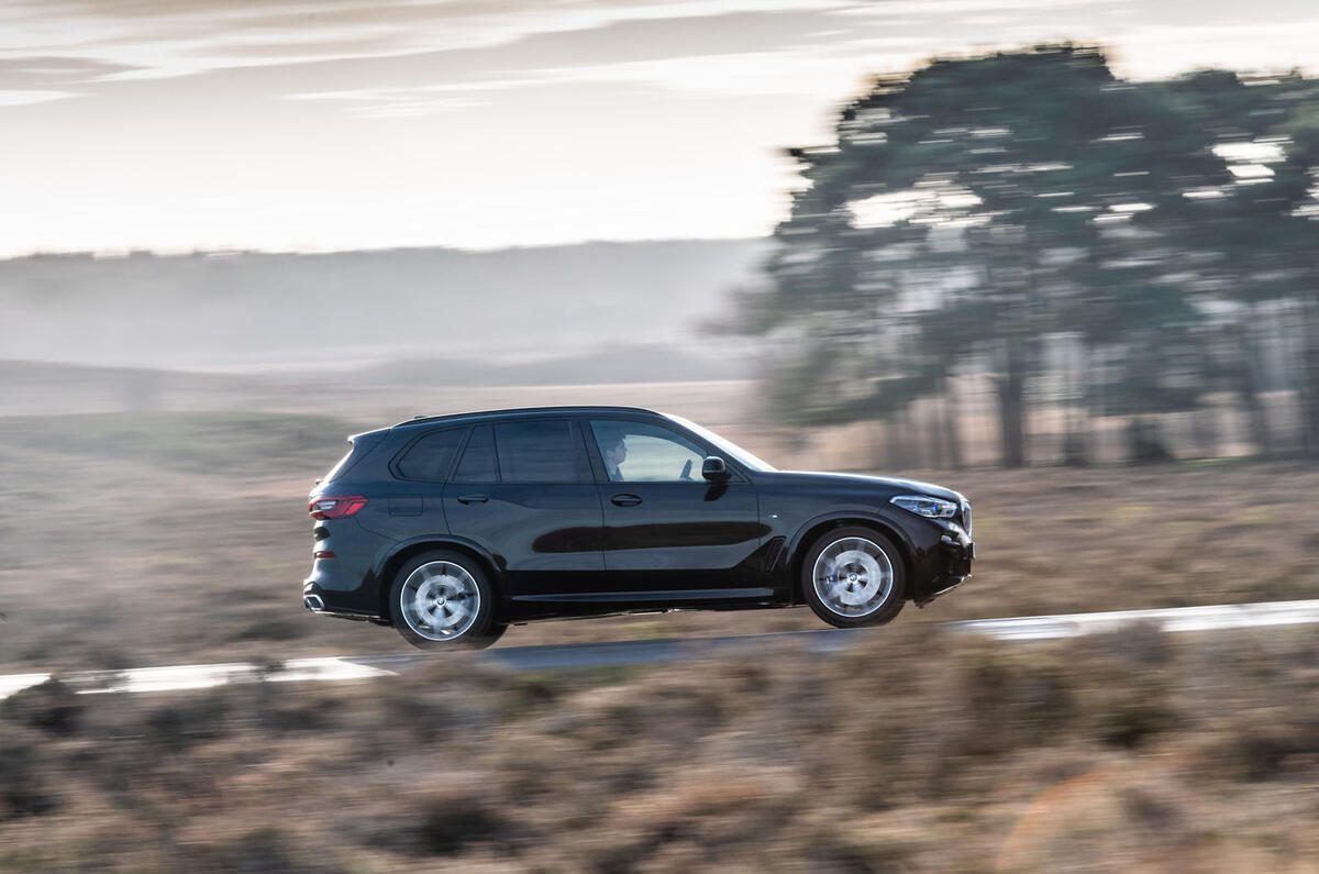 BMW X5 2018 road test review - on the road side