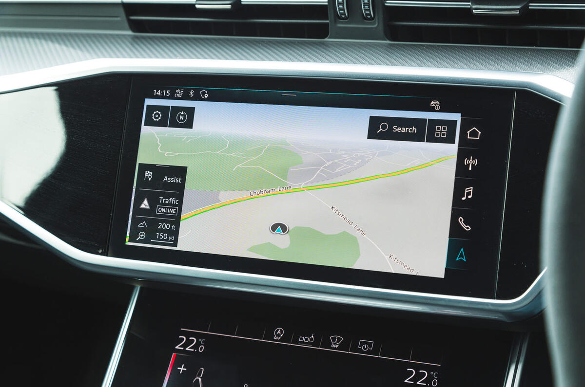 Audi RS6 Avant 2020 road test review - navigation