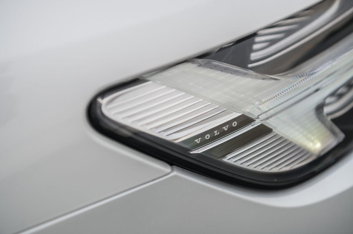 Volvo S60 Polestar Engineered 2020 road test review - headlight details