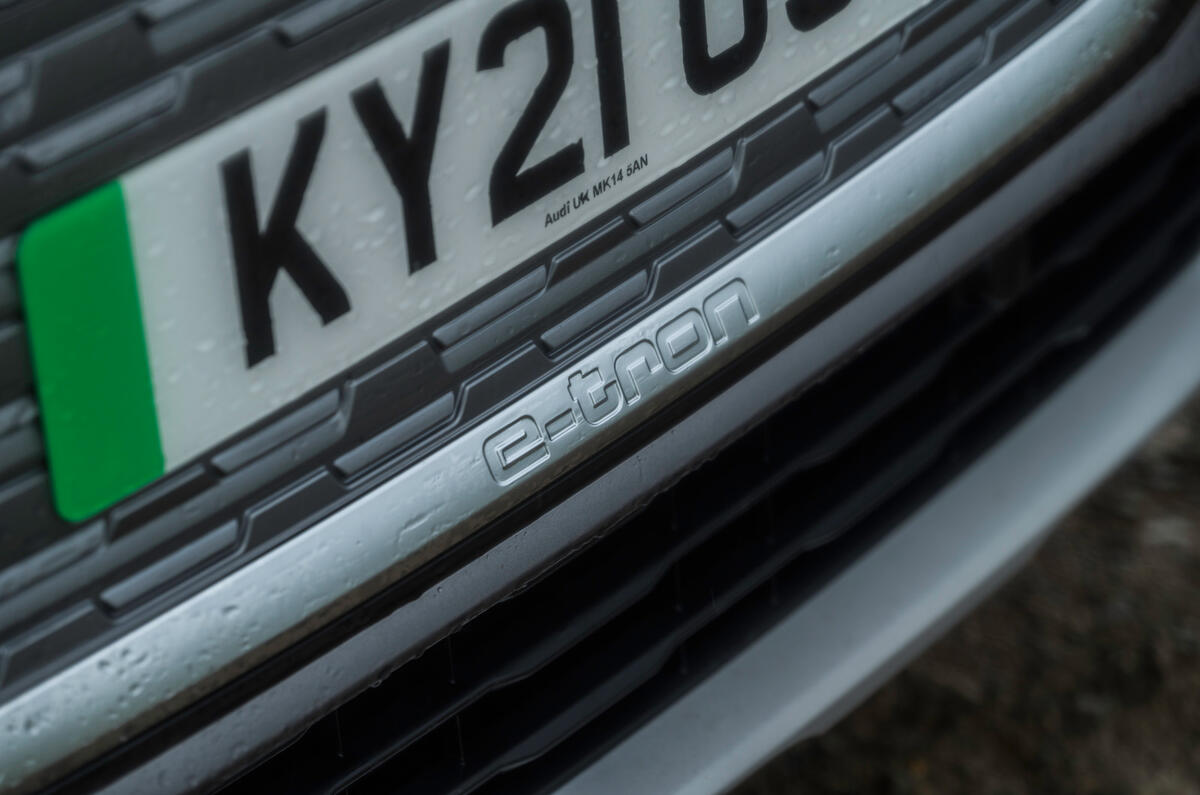 4 Audi Q4 E tron 2021 RT hero front bumper