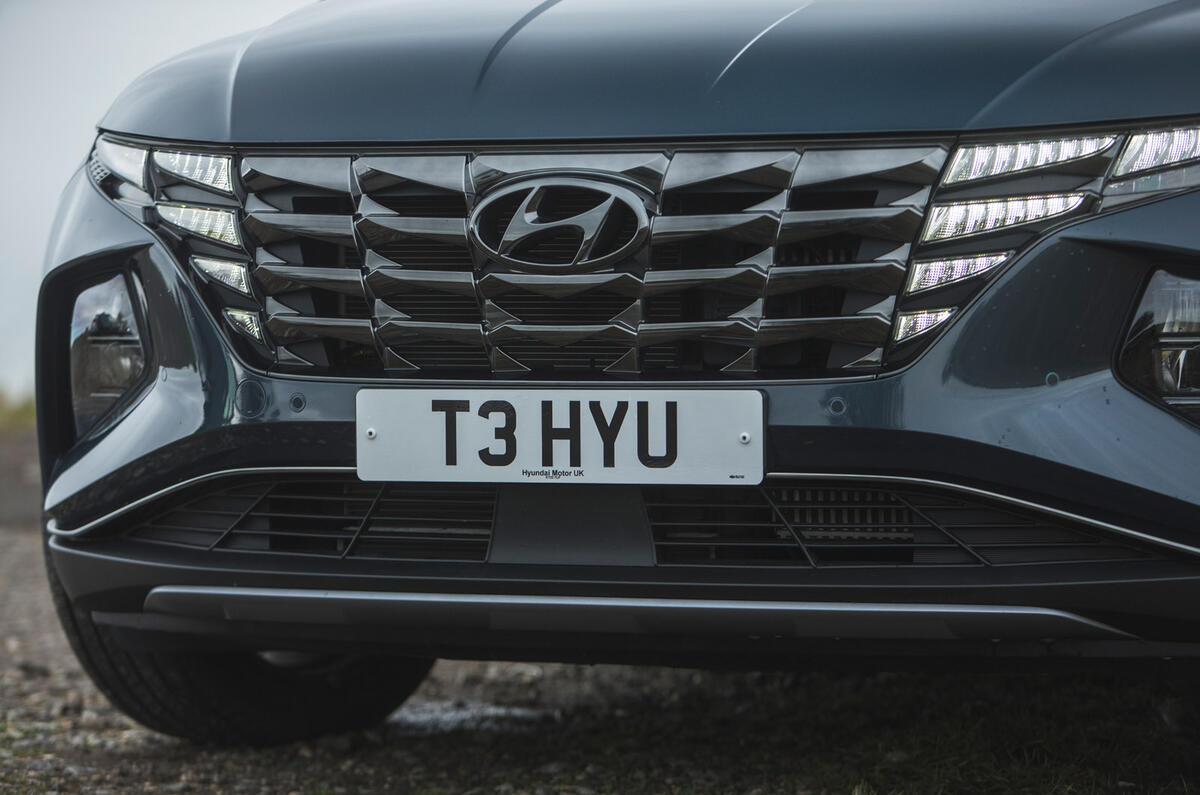 4 Hyundai Tucson 2021 road test review nose