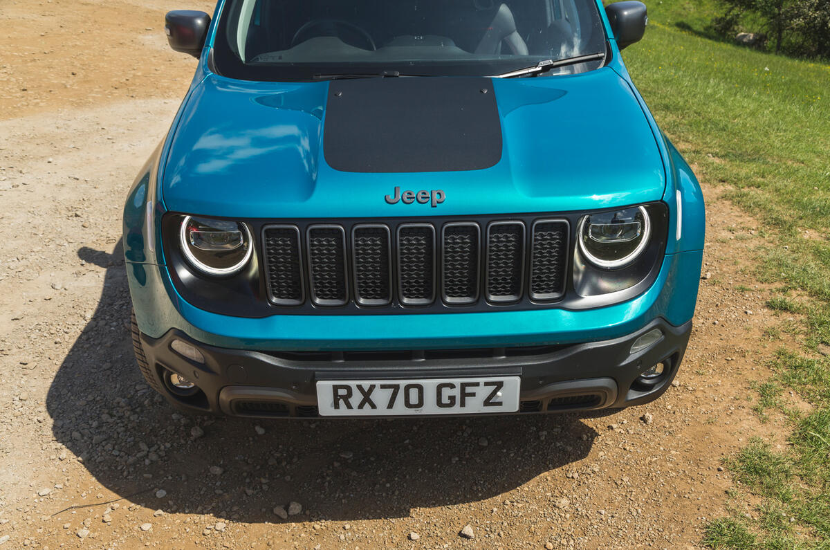 Jeep Renegade 4xe Review 2025, Price & Specs Autocar