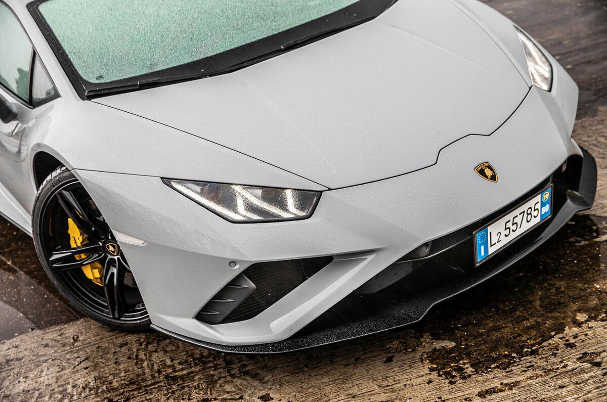 Lamborghini Huracan EVO RWD 2020 : examen de l'essai routier - nez