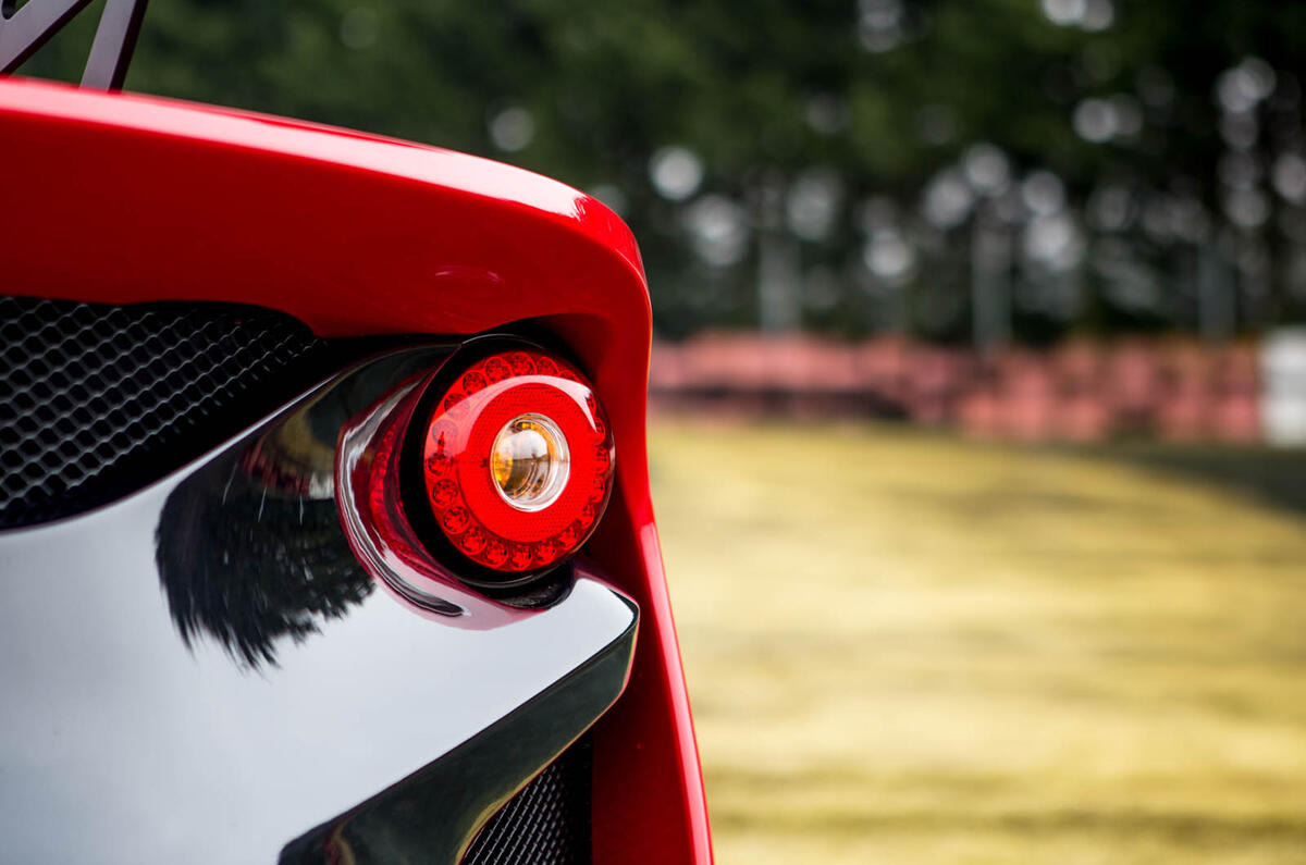 Lotus 3-Eleven 430 review rear lights