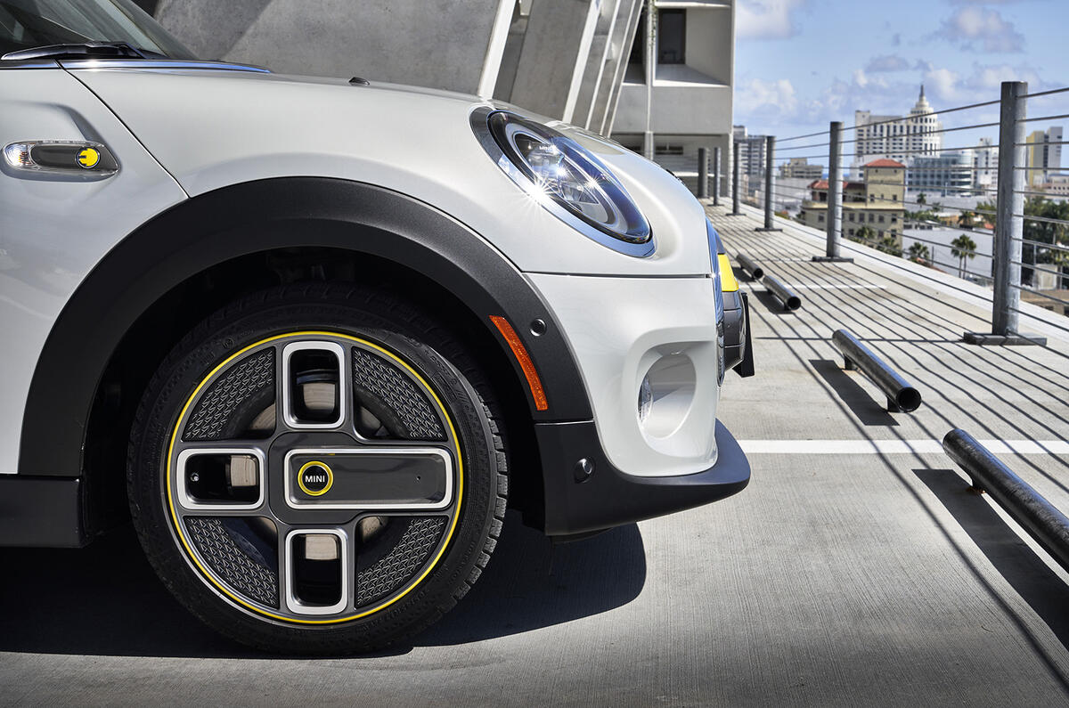 Mini Electric 2020 road test review - alloy wheels