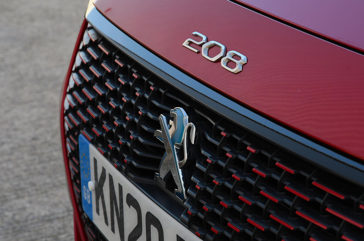 Peugeot e-208 2020 road test review - front grille