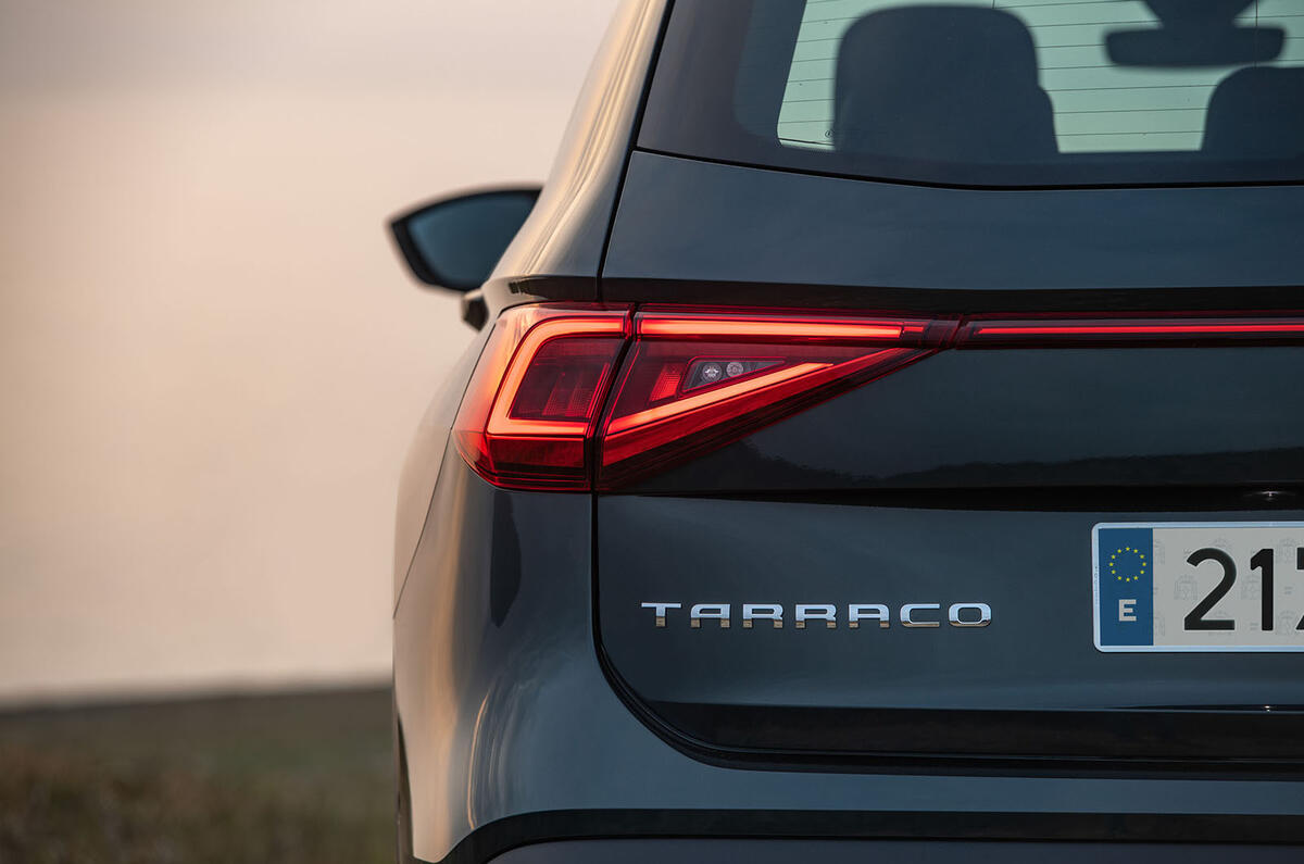 Seat Tarraco 2018 review - rear lights