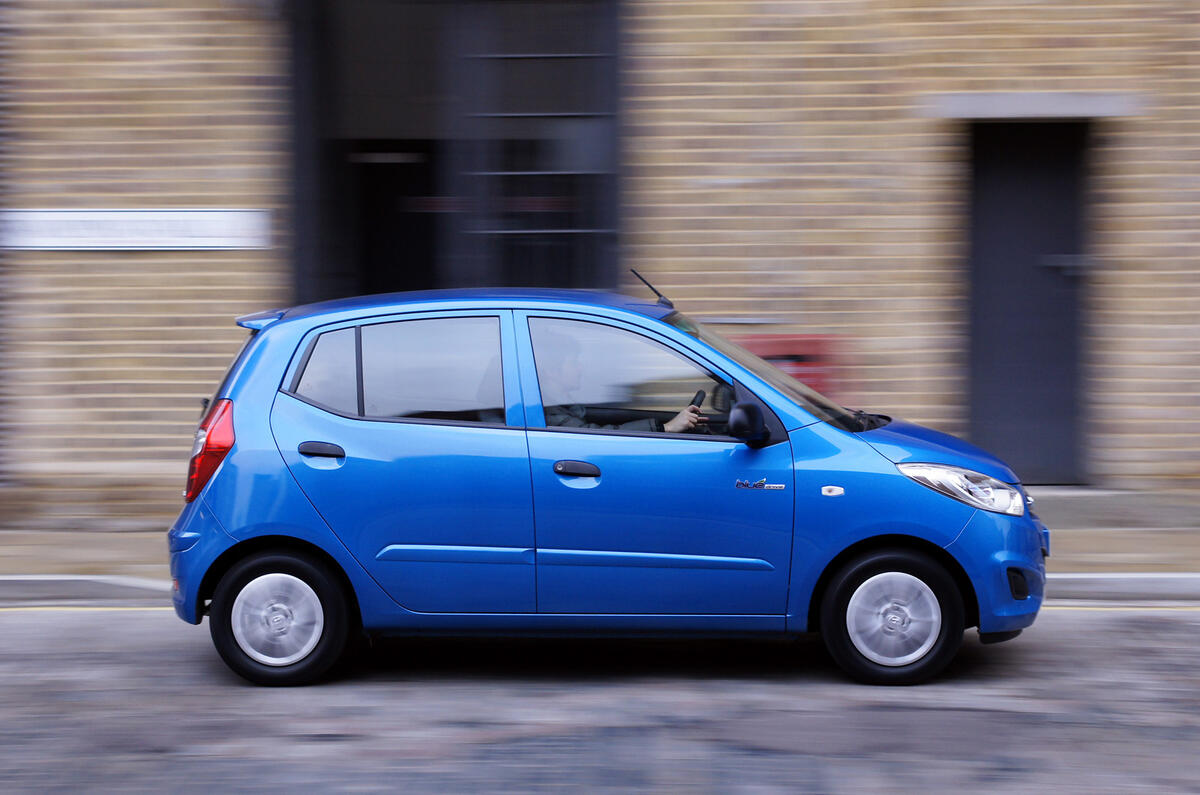 Hyundai i10 Blue | Autocar