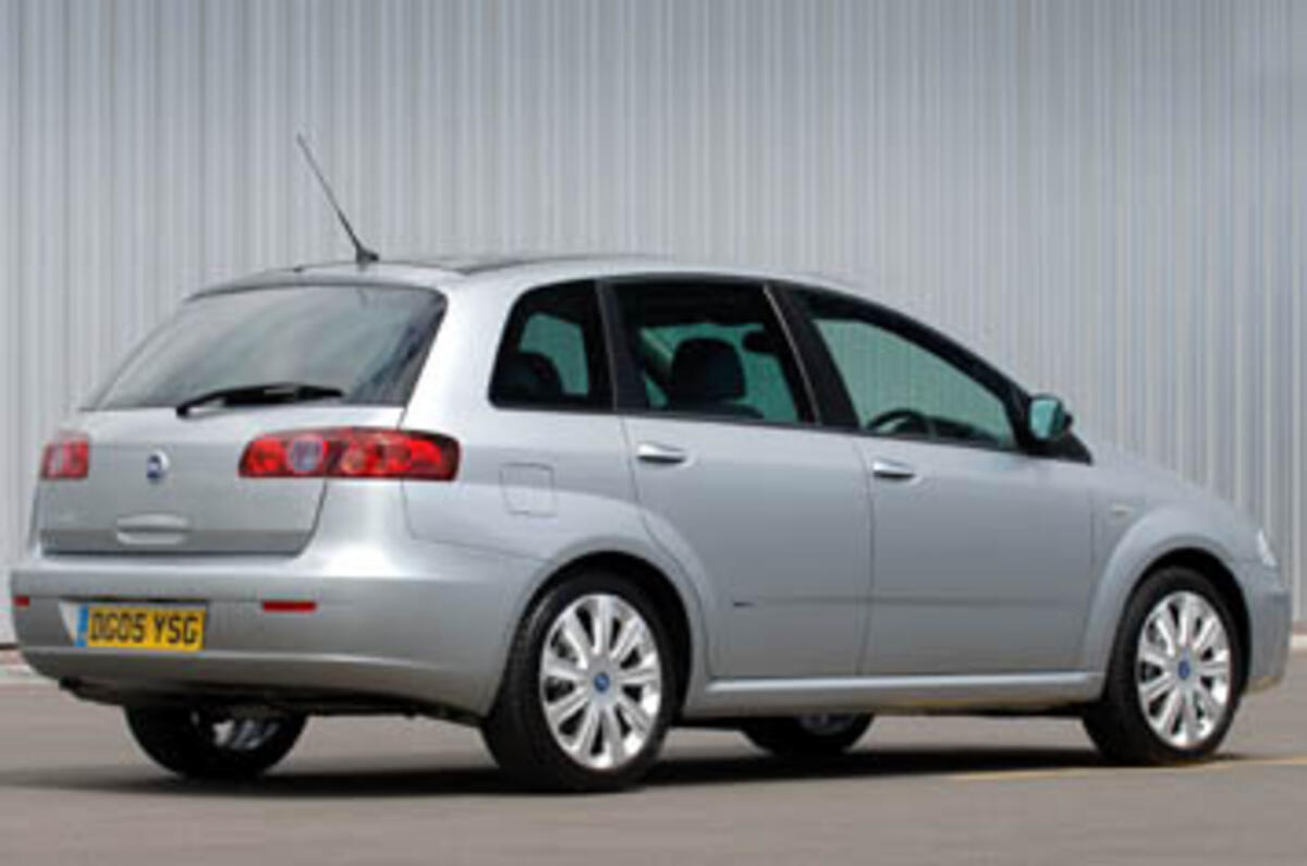 Fiat Croma 1 9 Multijet Review Autocar
