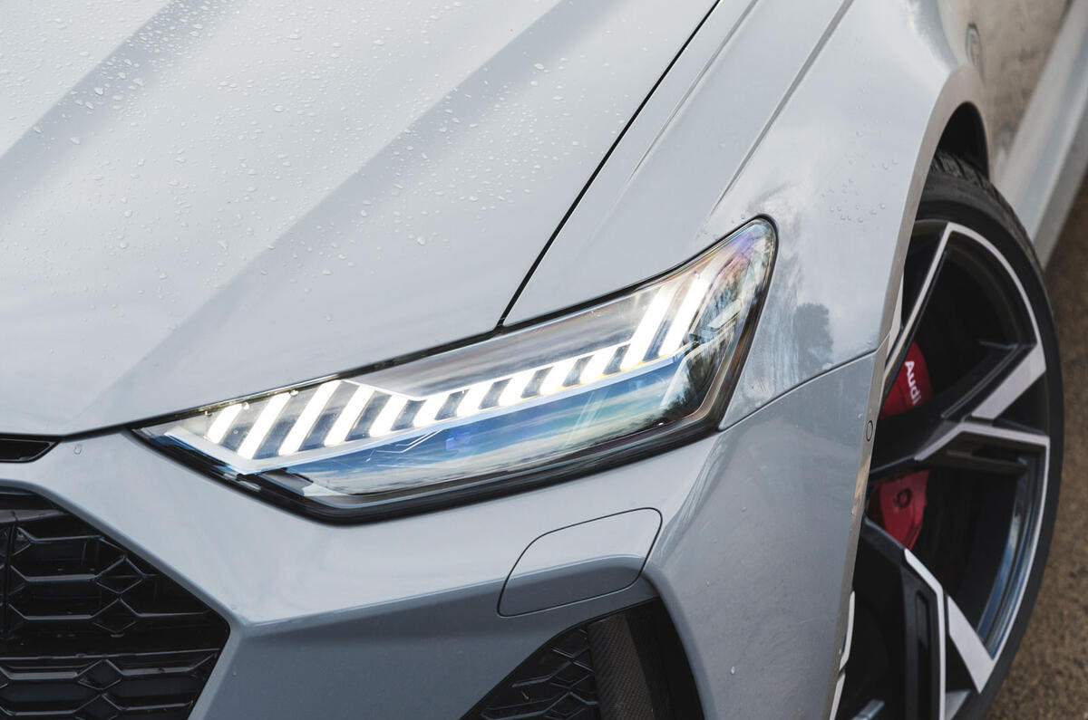 Audi RS6 Avant 2020 road test review - headlights