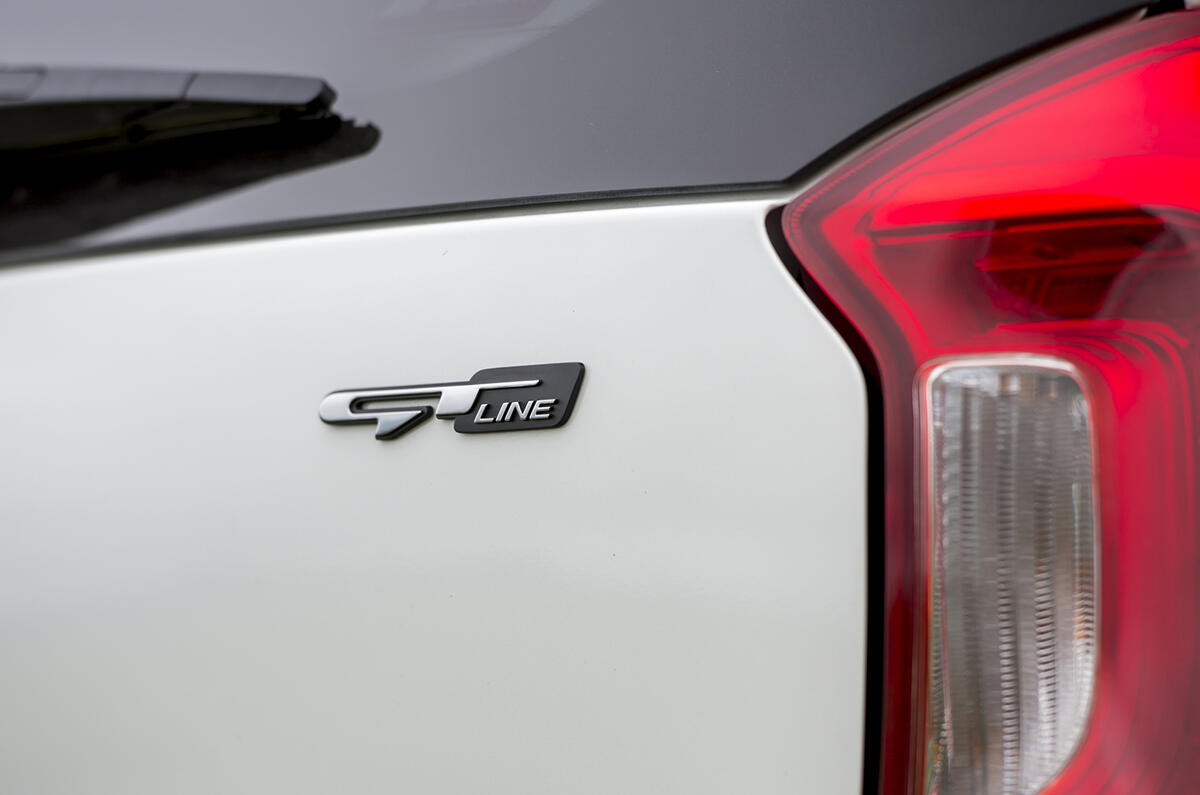 Kia Picanto review boot badges