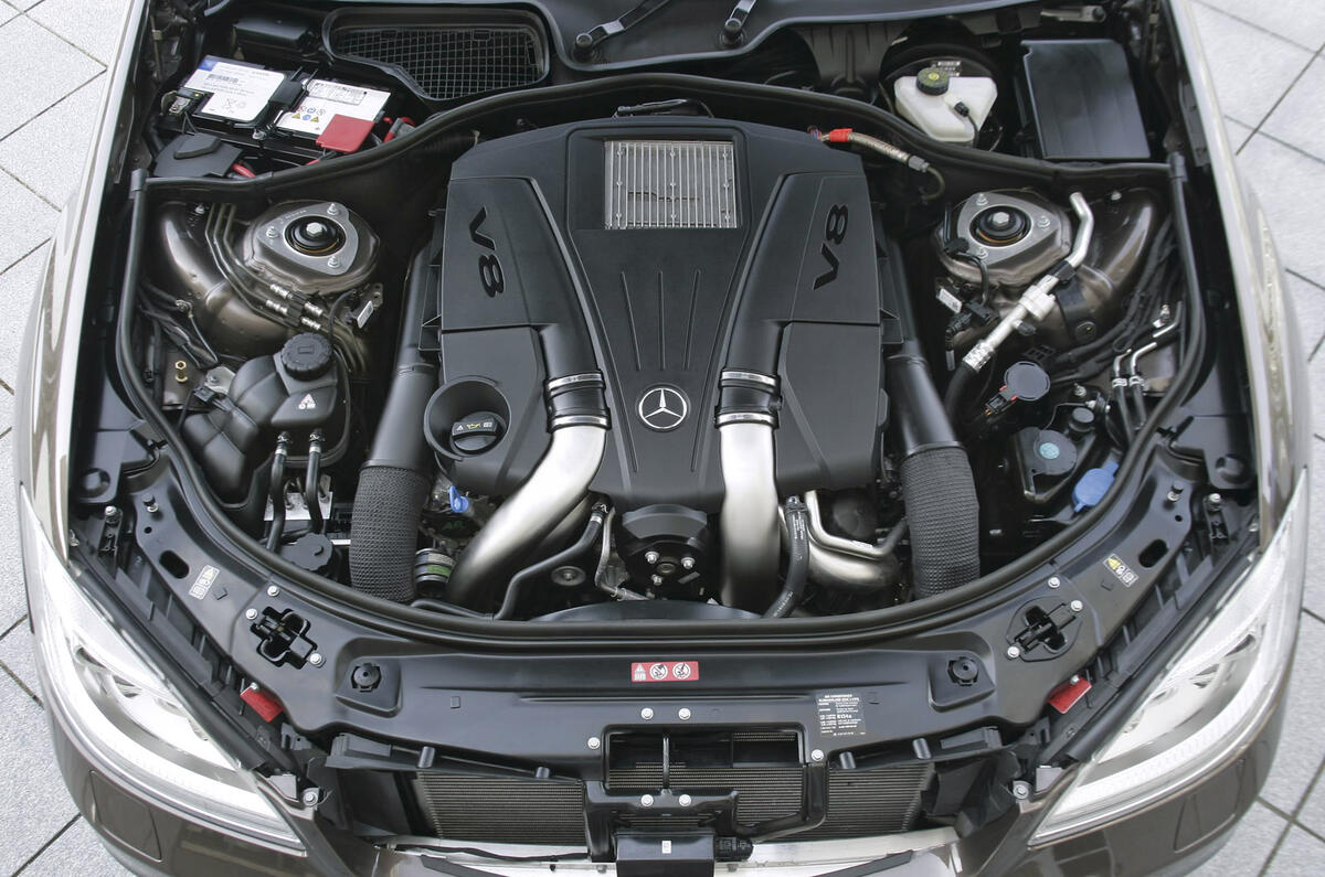 Merc's new V6 and V8 engines