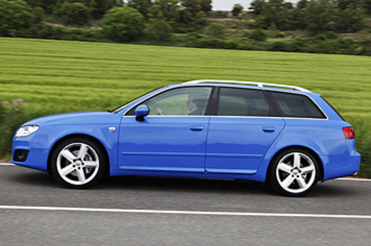 Seat Exeo ST side profile