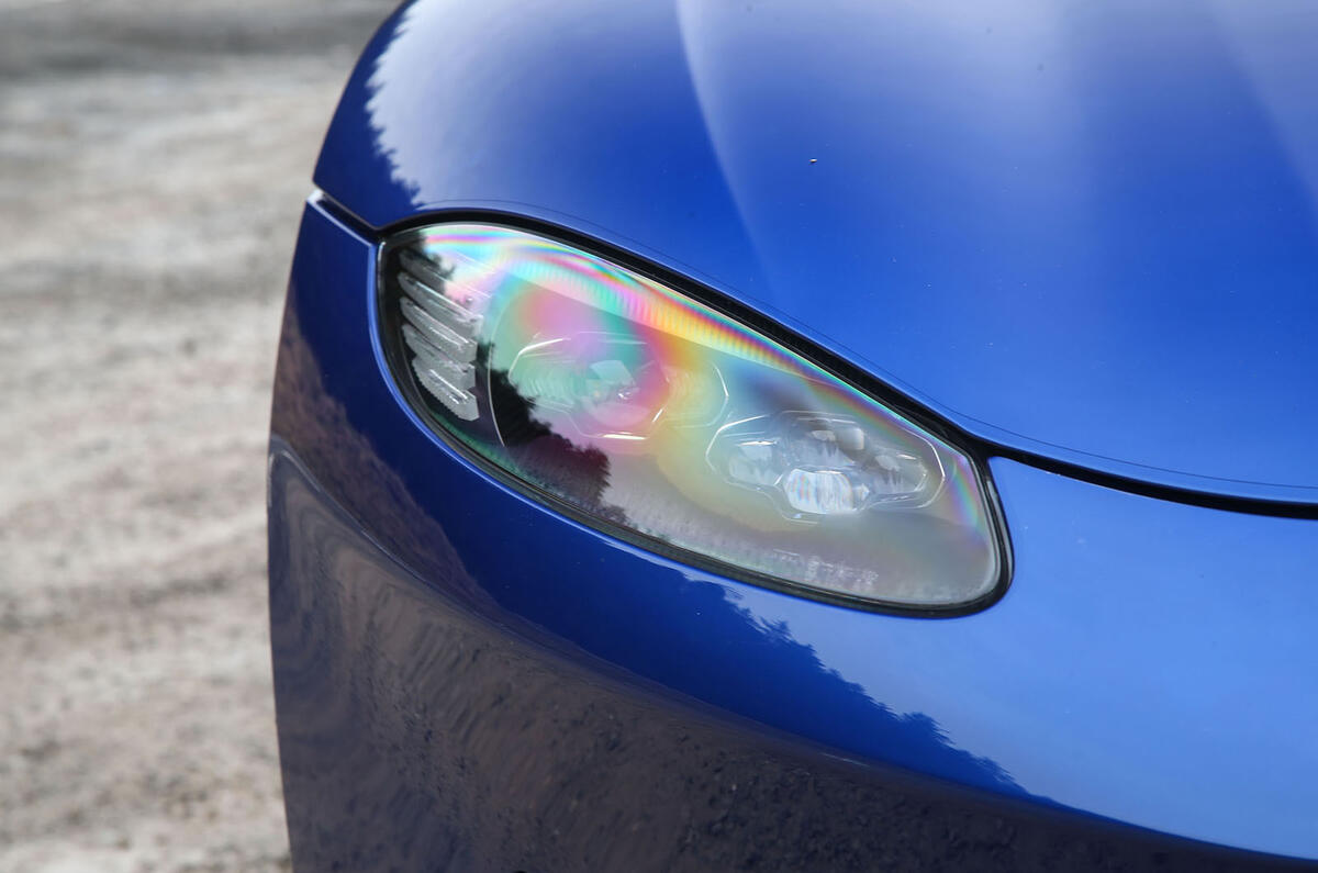 Aston Martin Vantage 2018 review headlights
