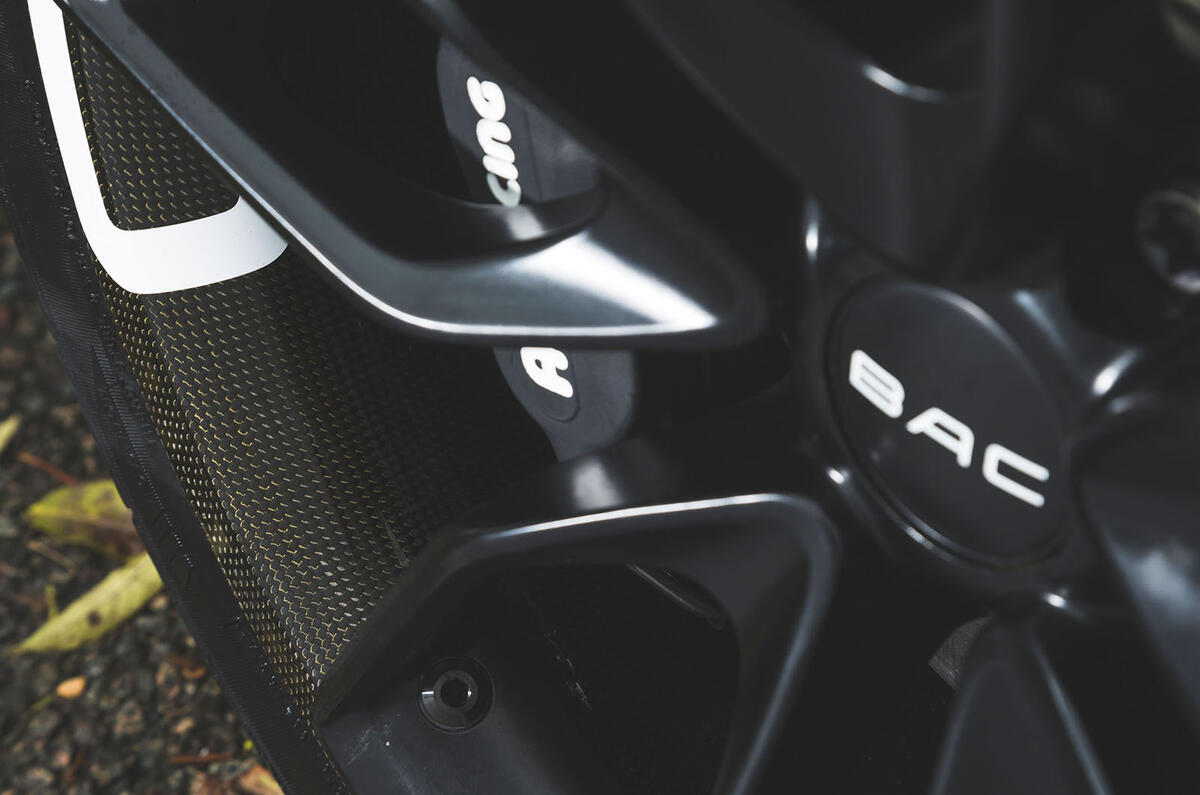 BAC Mono 2018 review - brake calipers