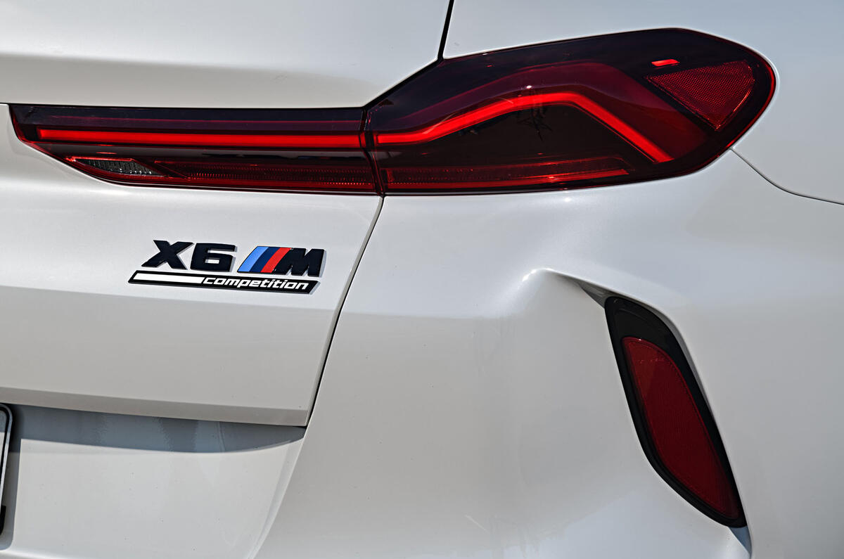 BMW X6 M Competition 2020 : révision de l'essai routier - feux arrière