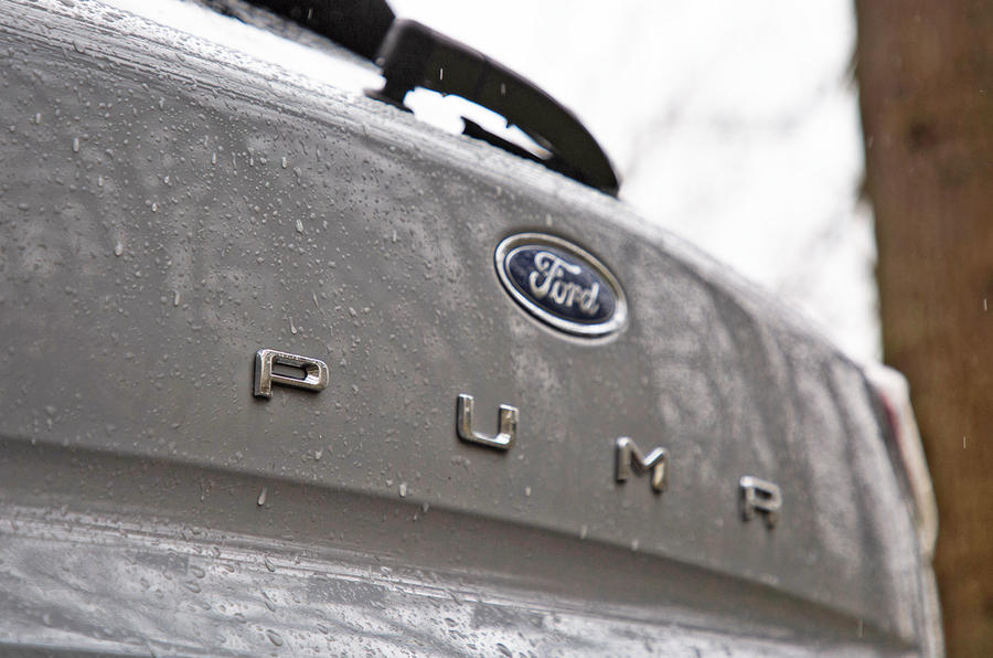 Essai routier de la Ford Puma 2020 - badge arrière